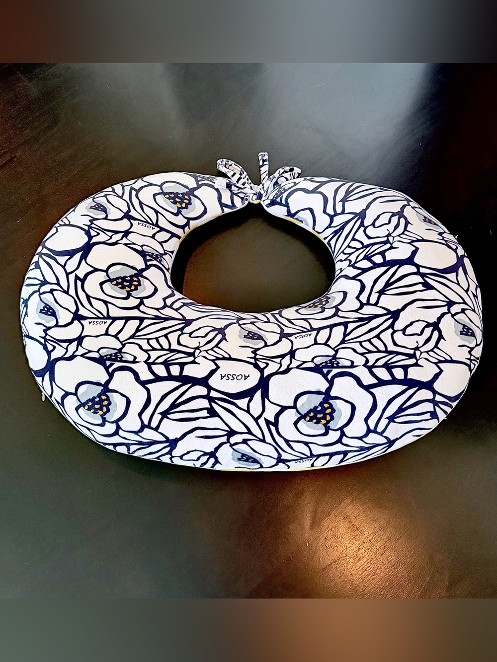 AOSSA BBL Post-Surgical BBL pillow/donut pillow in Blue Floral and Yellow Check
